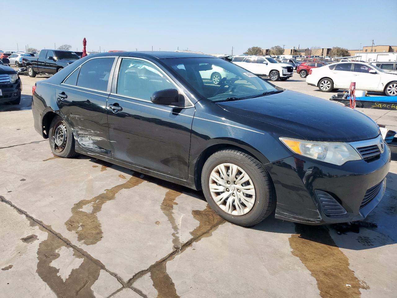 2012 Toyota Camry - Image 4