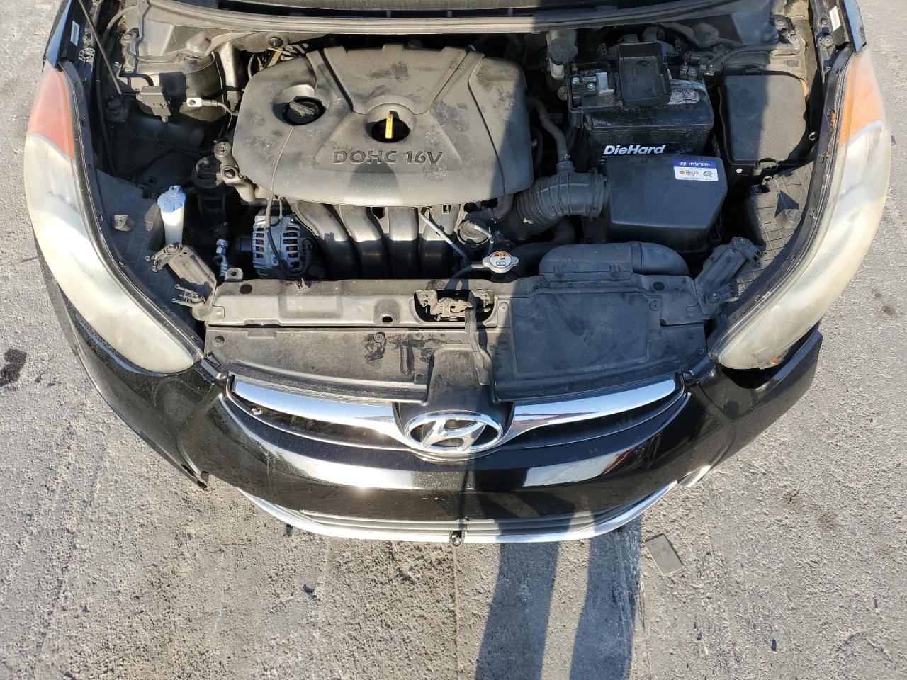 2013 Hyundai Elantra - Image 11