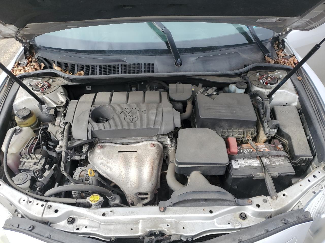 2011 Toyota Camry - Image 11