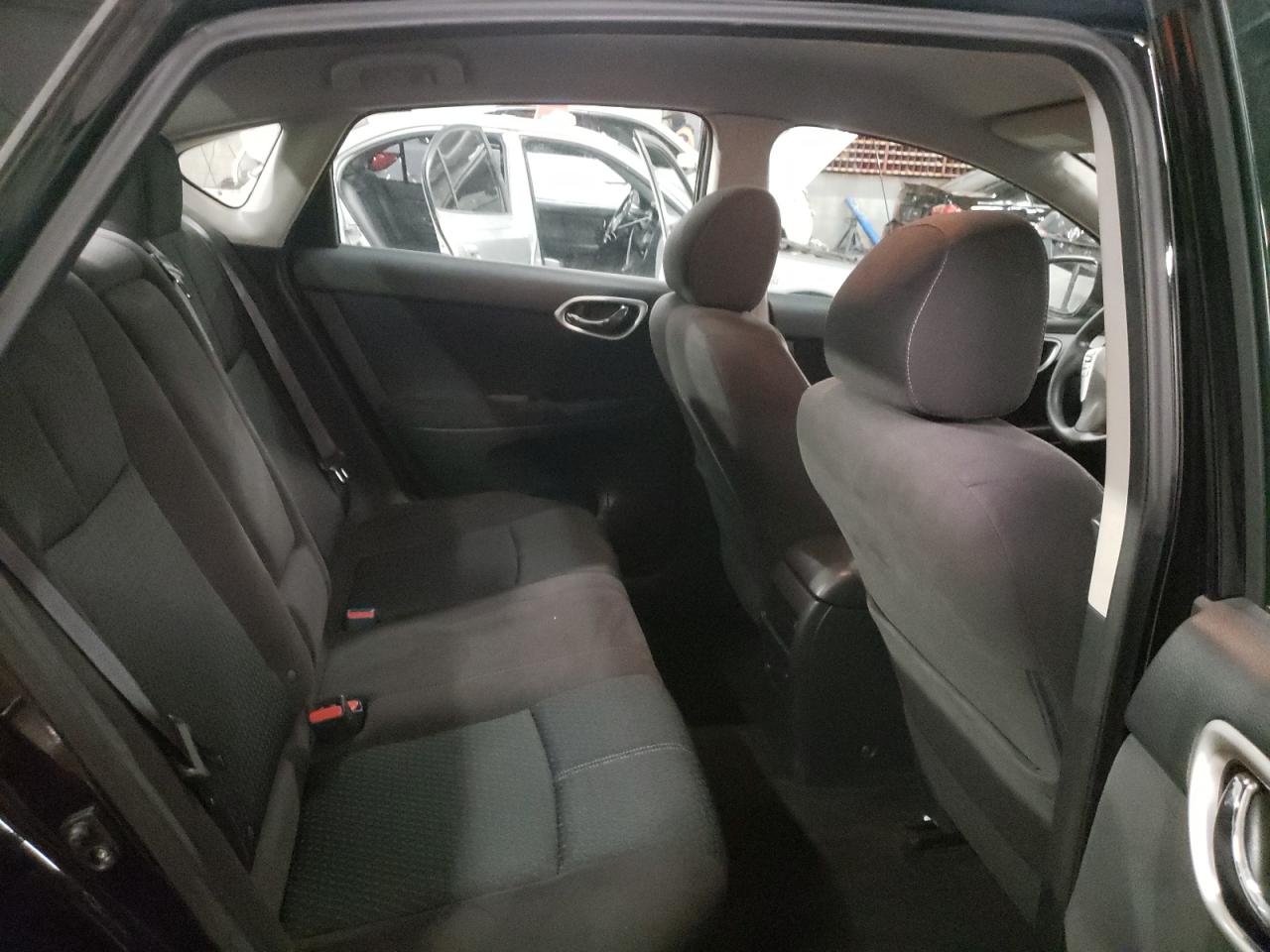 2014 Nissan Sentra - Image 10