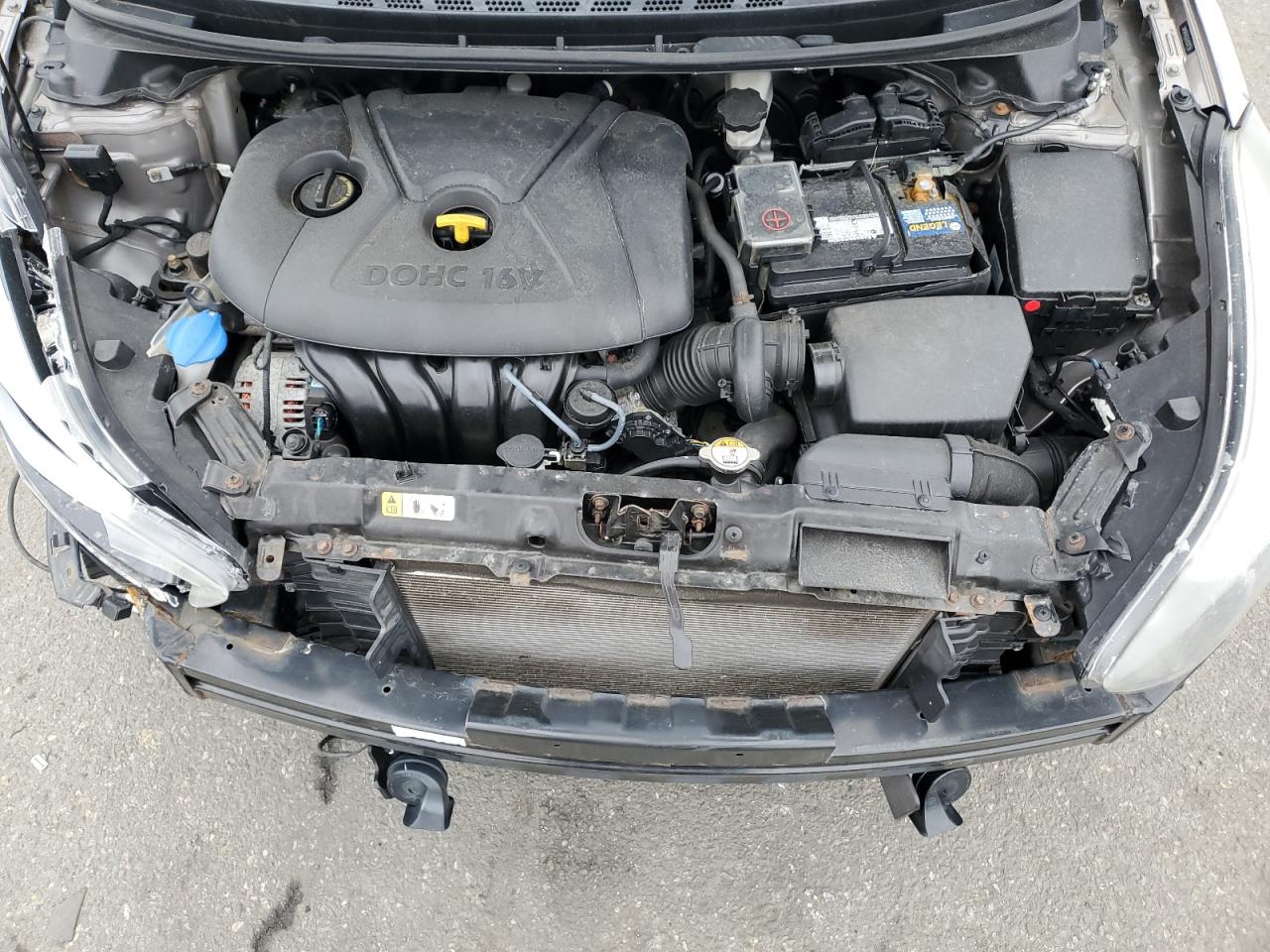 2014 Hyundai Elantra - Image 11