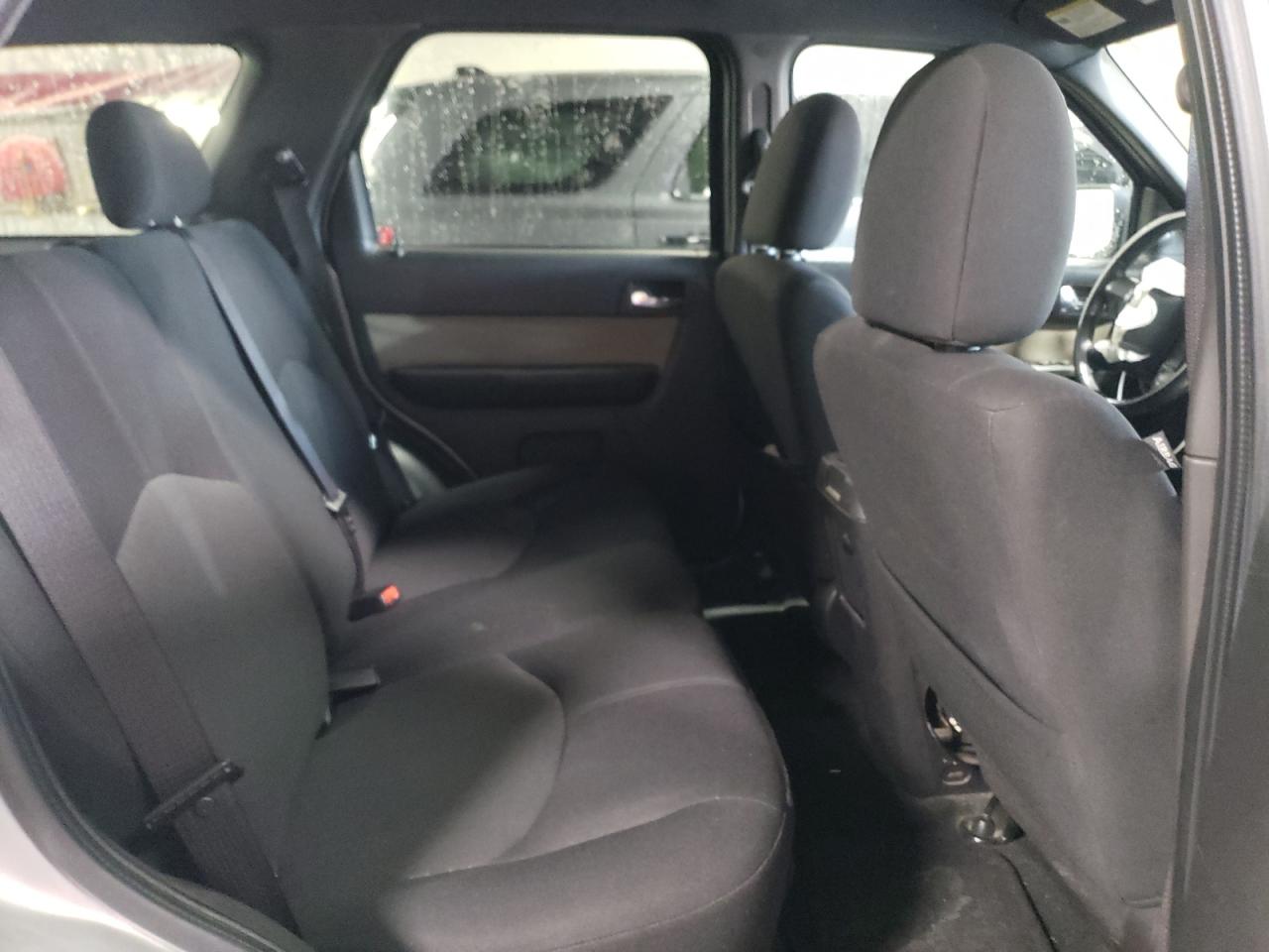 2009 Mercury Mariner - Image 10