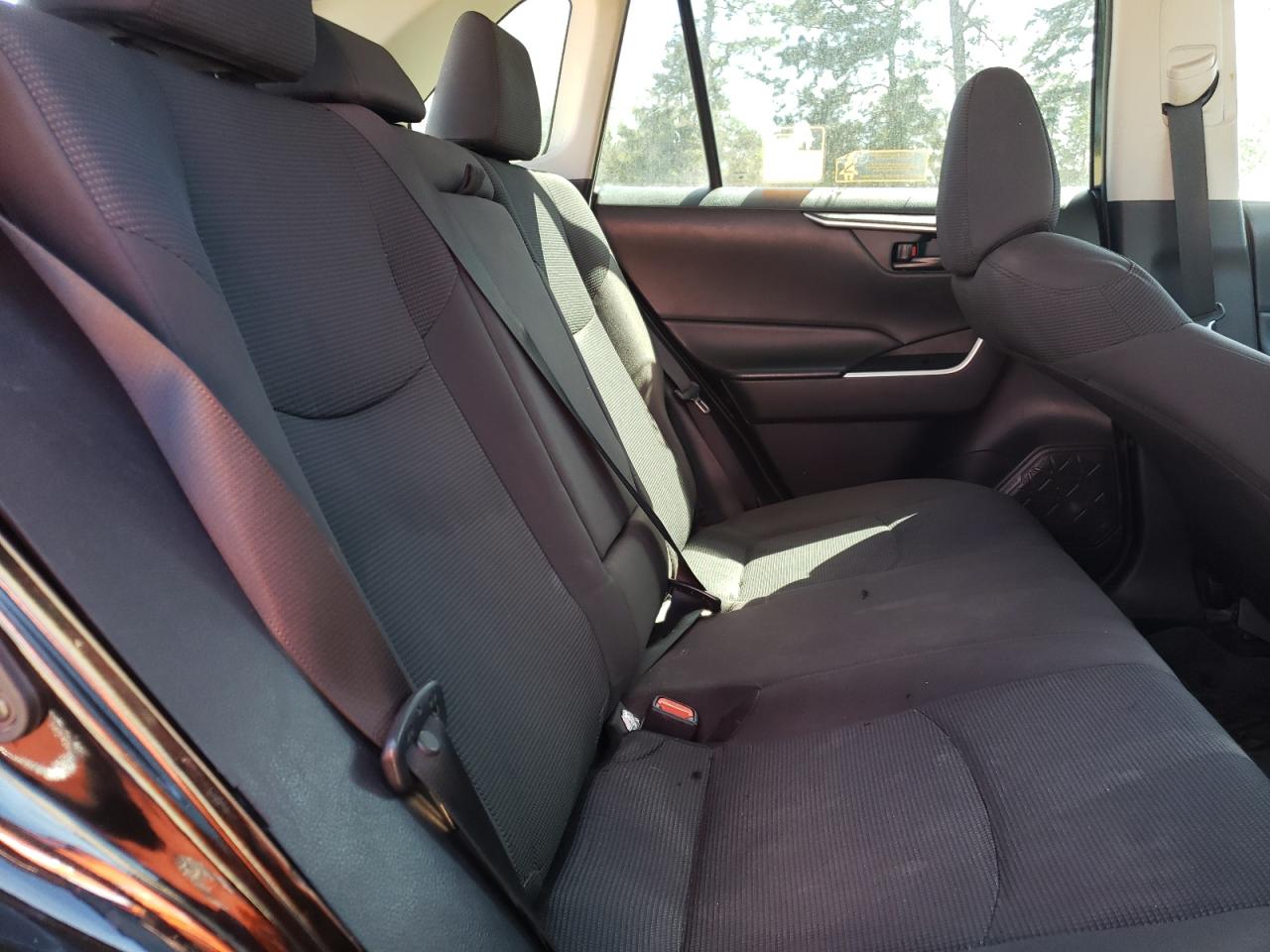 2020 Toyota RAV 4 - Image 11