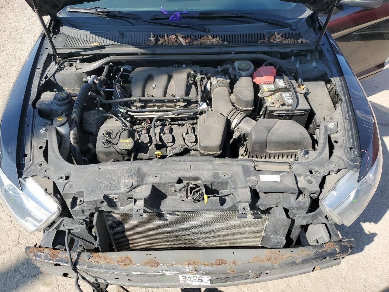 2014 Ford Taurus - Image 11