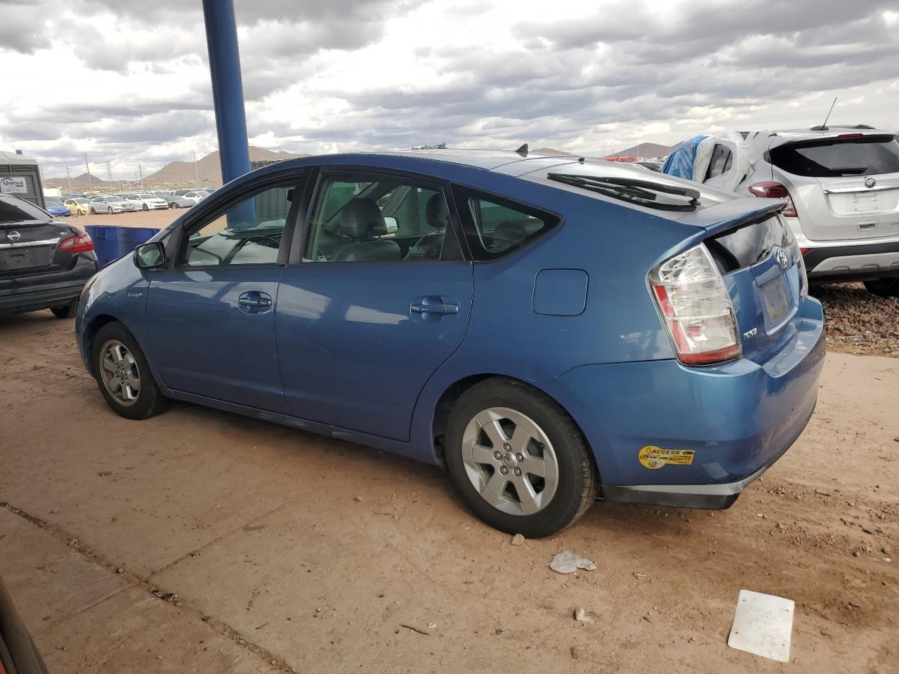 2007 Toyota Prius - Image 2