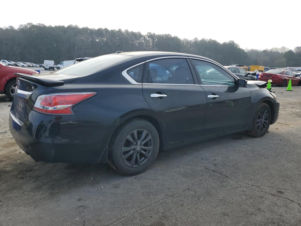 2015 Nissan Altima - Image 3