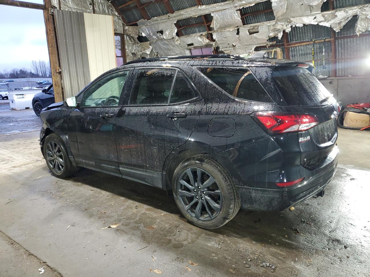2023 Chevrolet Equinox - Image 2