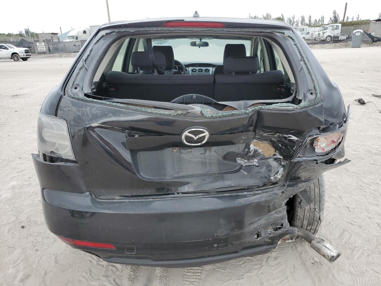 2012 Mazda CX-7 - Image 6