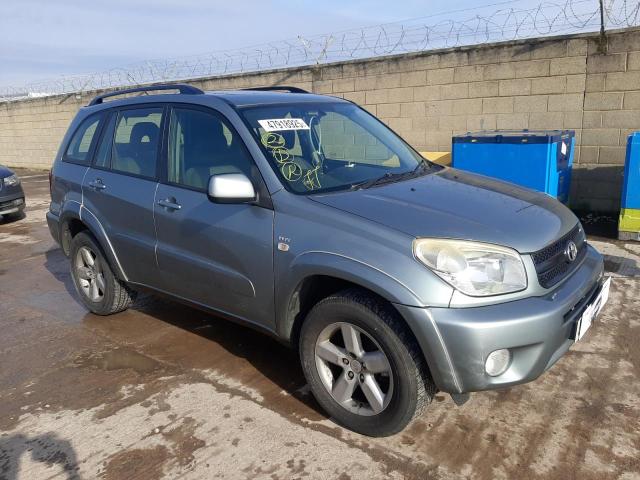 2005 TOYOTA RAV4 XT3 V