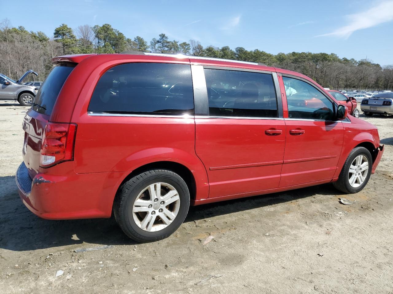 2013 Dodge Caravan - Image 3