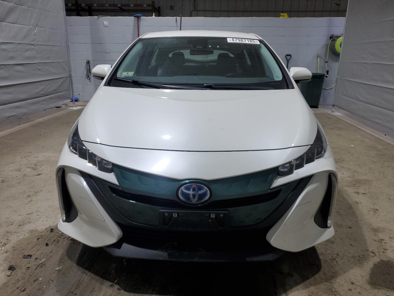 2018 Toyota Prius - Image 5