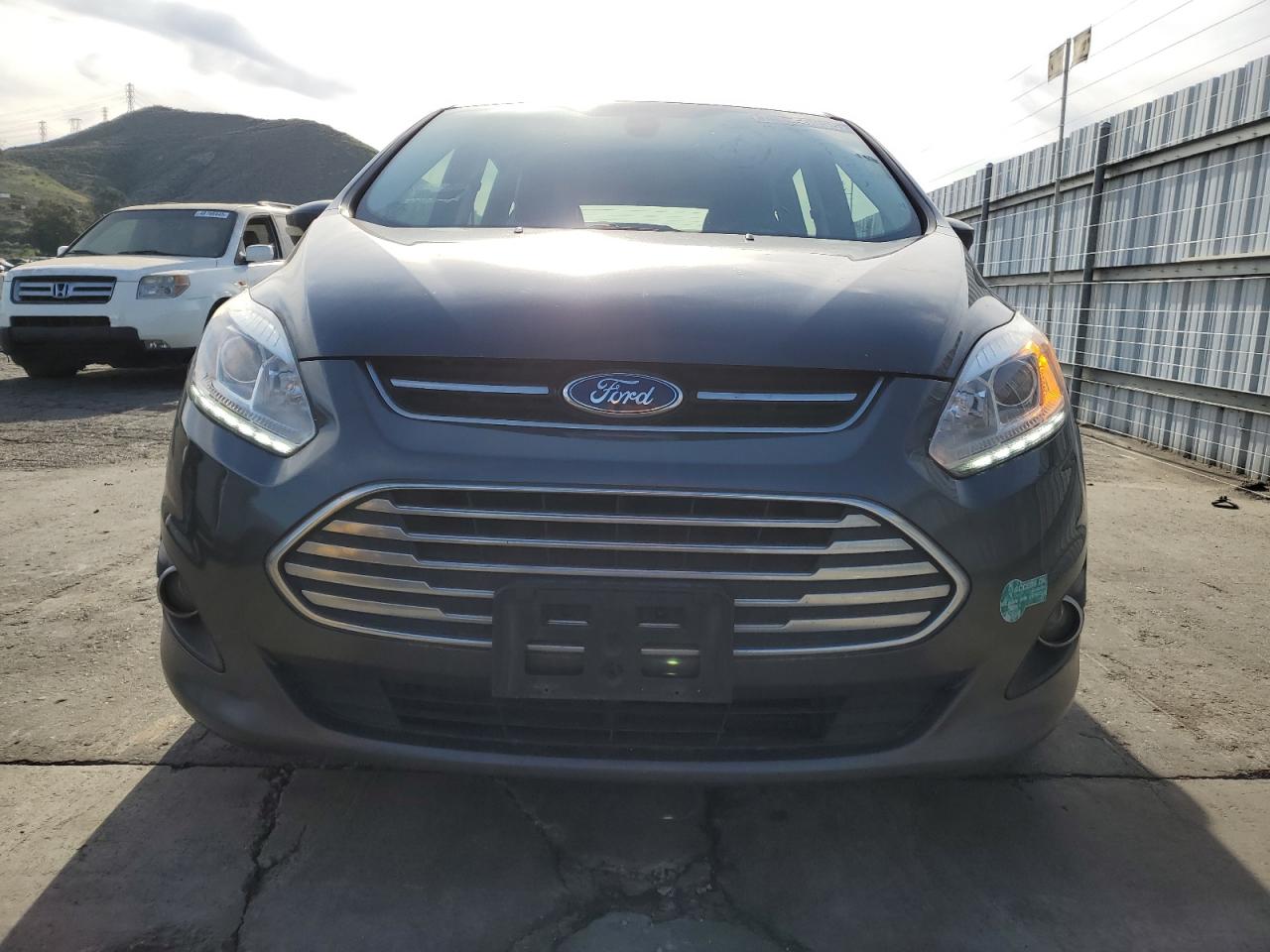1FADP5FU1HL105814 FORD CMAX 2017