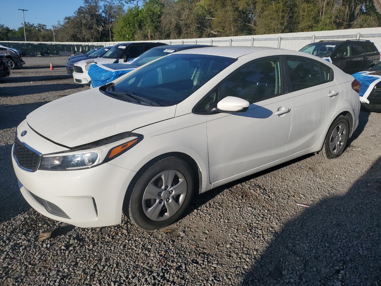 2017 Kia Forte - Image 1