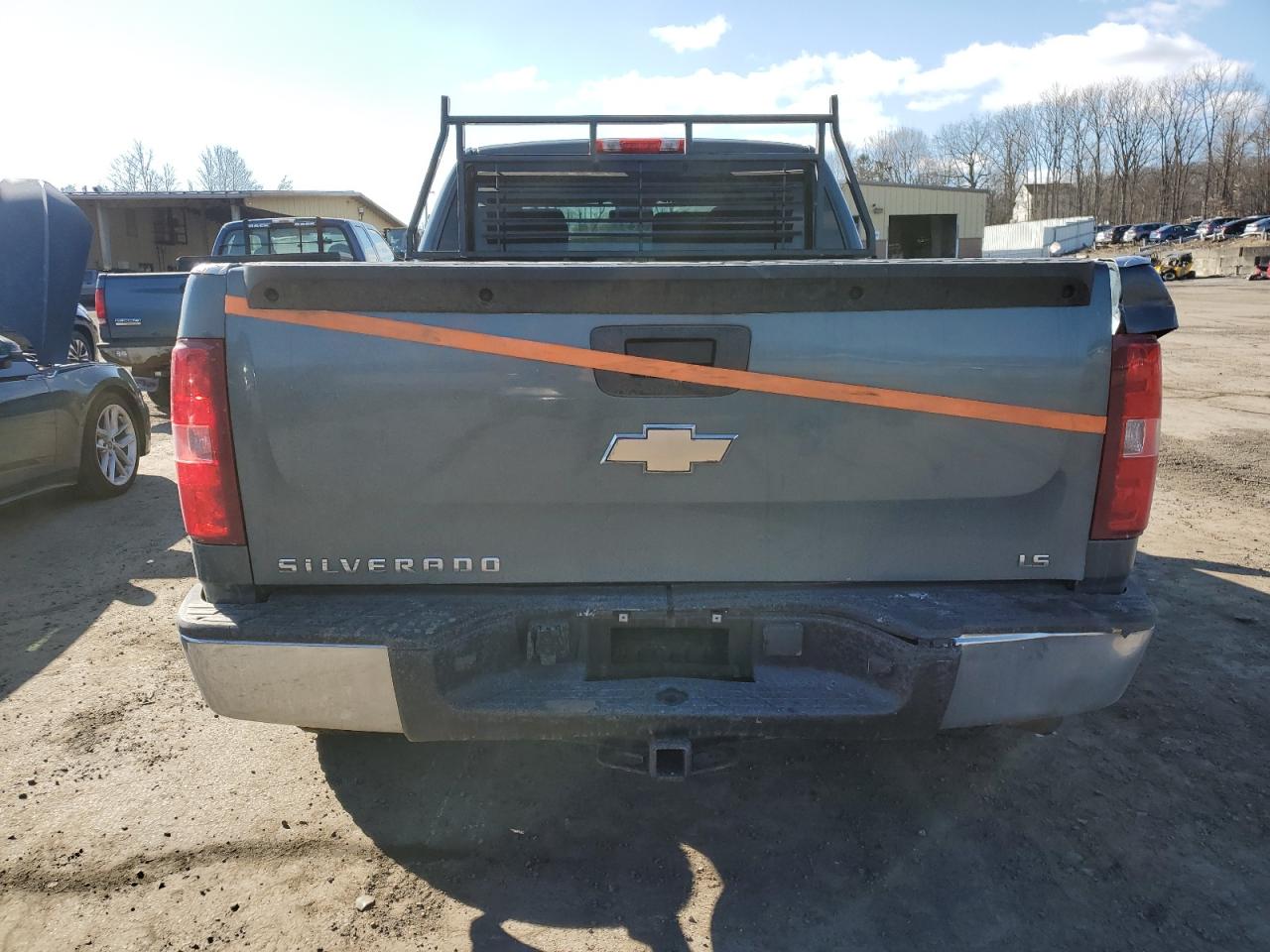 2009 Chevrolet Silverado - Image 6