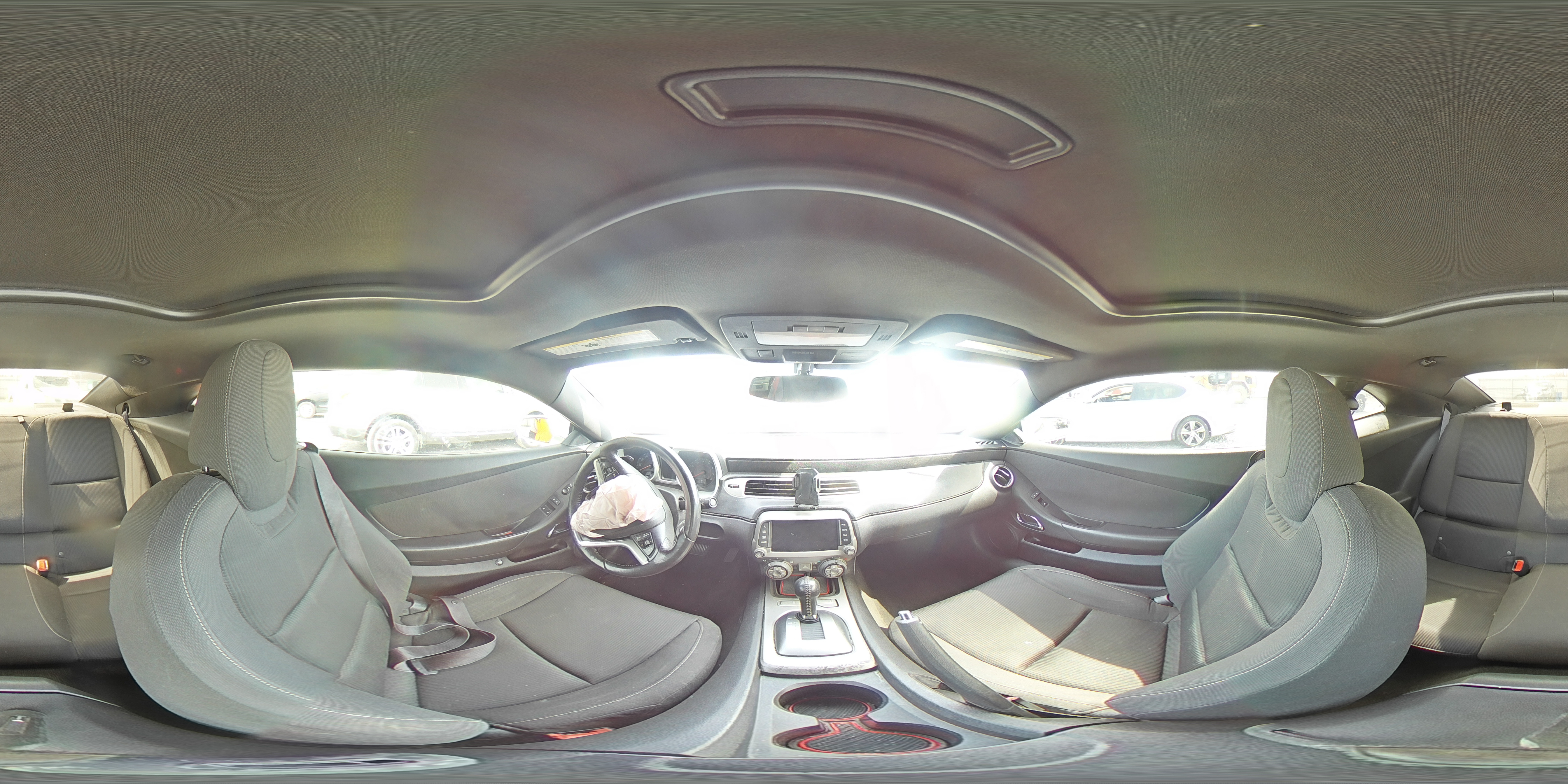 2015 Chevrolet Camaro - Image 13