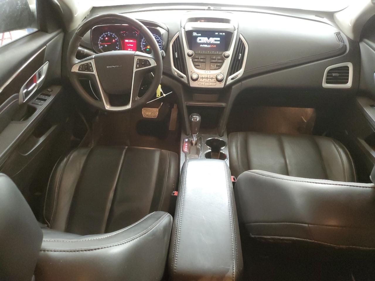 2017 GMC Terrain - Image 8