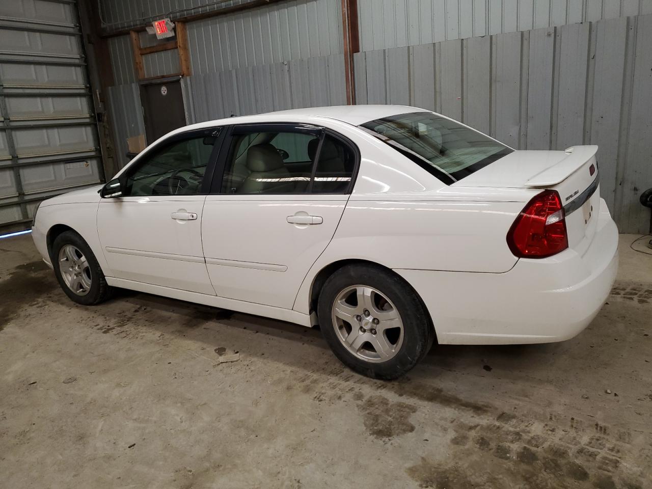 2005 Chevrolet Malibu - Image 2