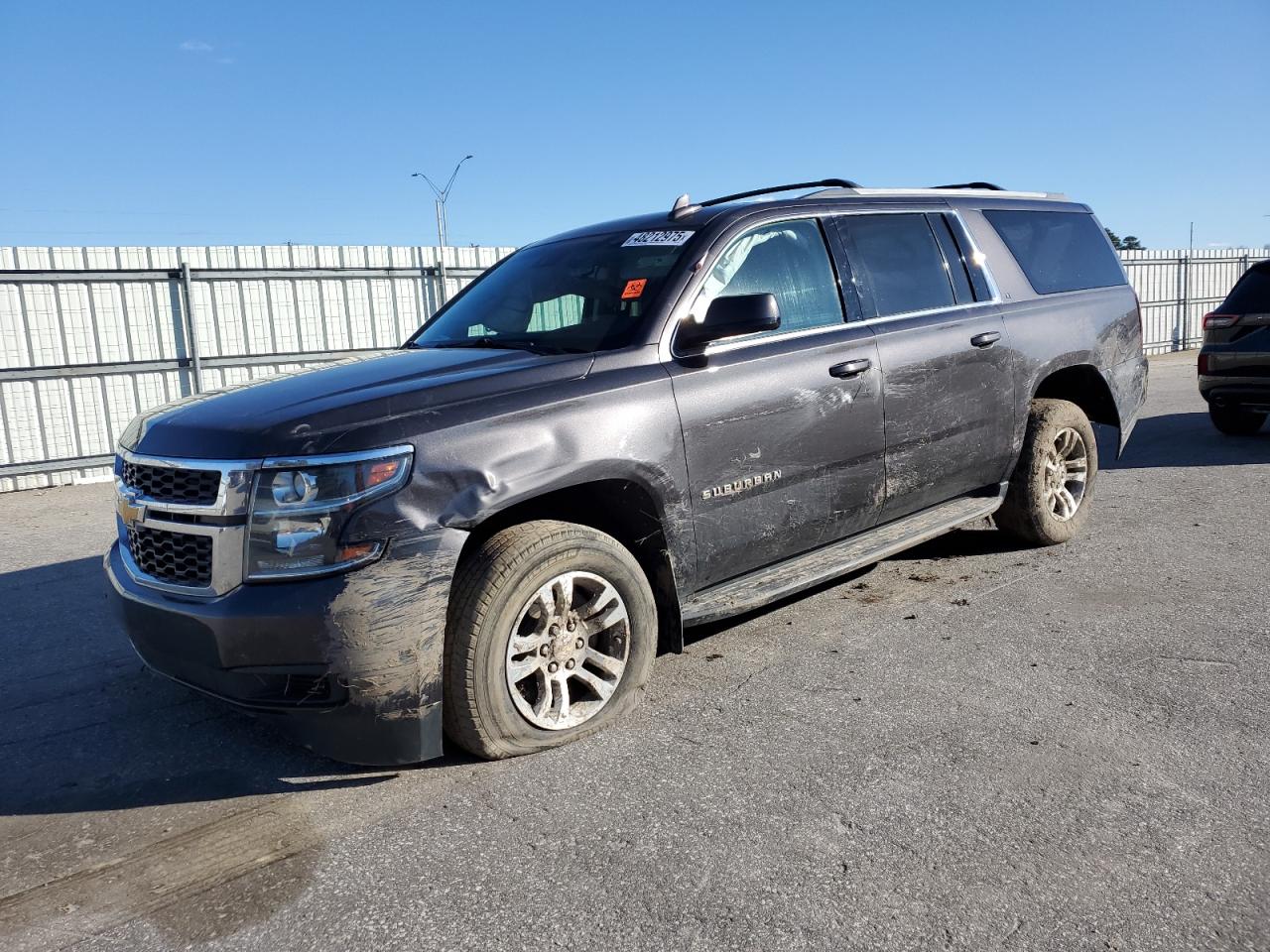 2018 Chevrolet Suburban C1500 Lt იყიდება Dunn-ში, NC - Side