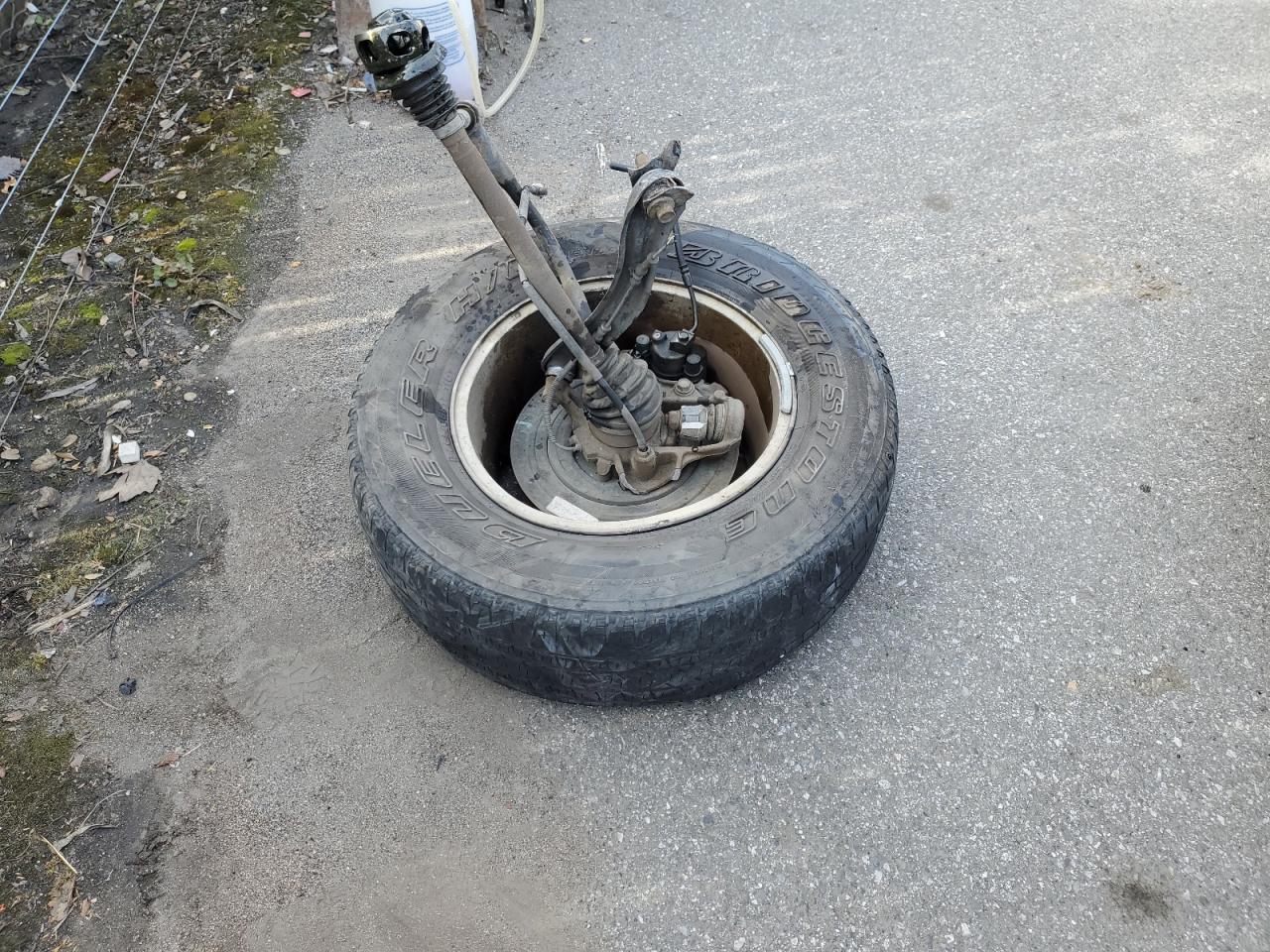 2011 Jeep Grand Cherokee - Image 13