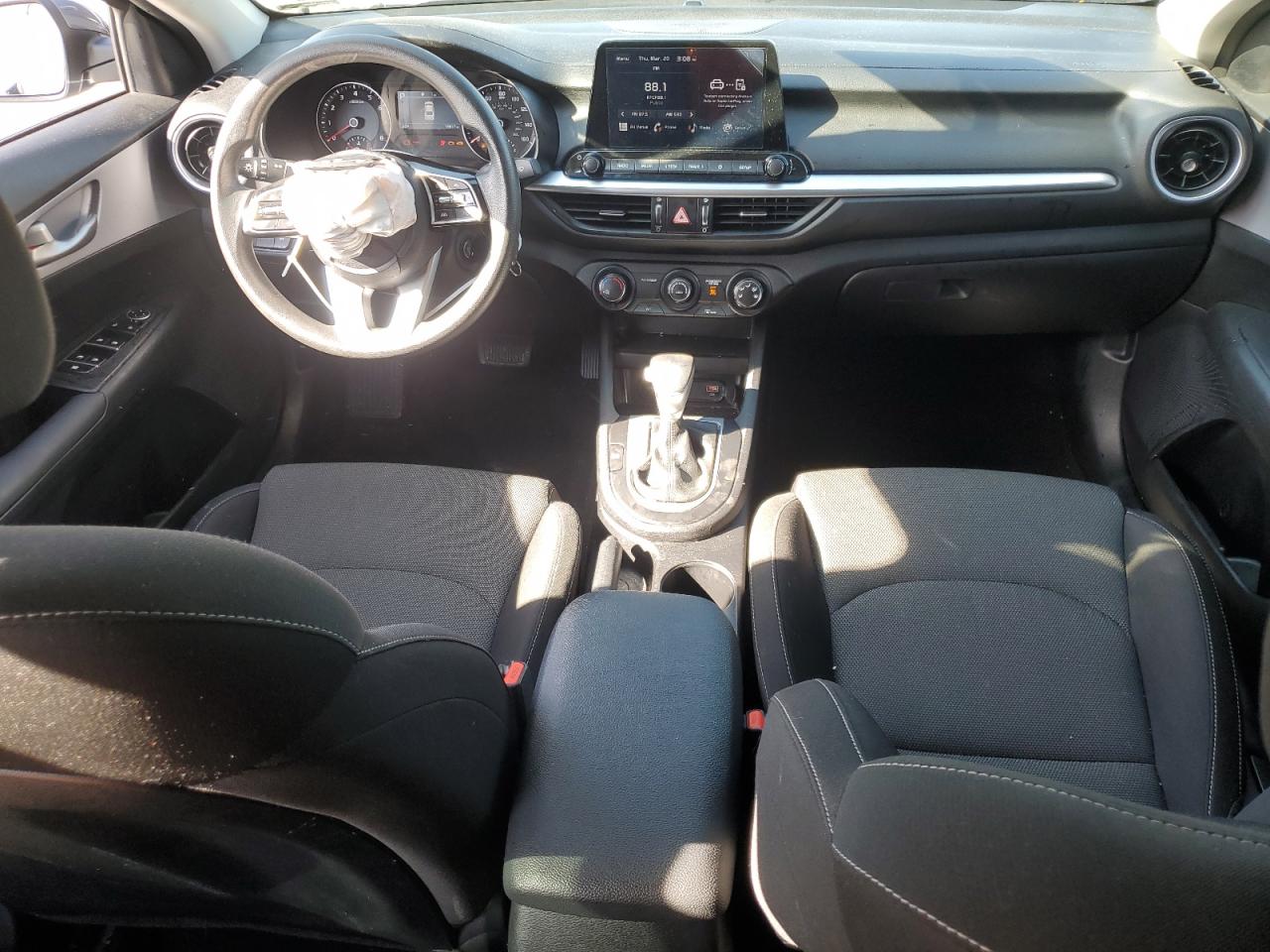 2024 Kia Forte Lx VIN: 3KPF24AD9RE770893 Lot: 49853155