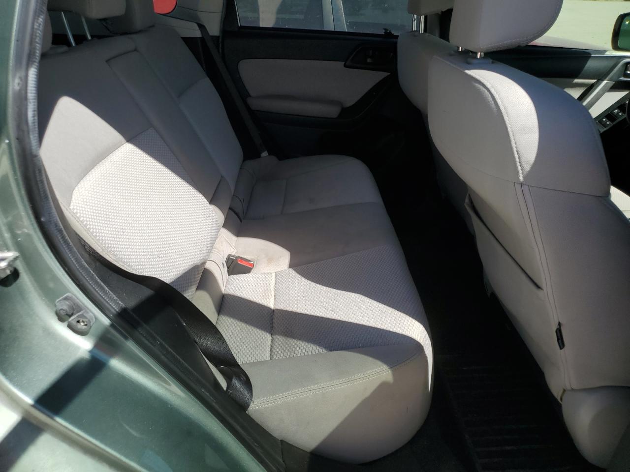 2016 Subaru Forester - Image 10