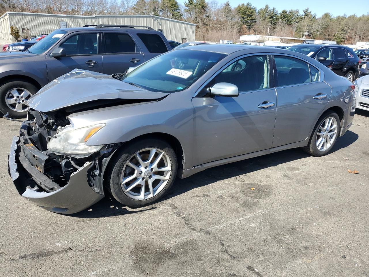 2009 Nissan Maxima S for Sale in Exeter, RI - Front End