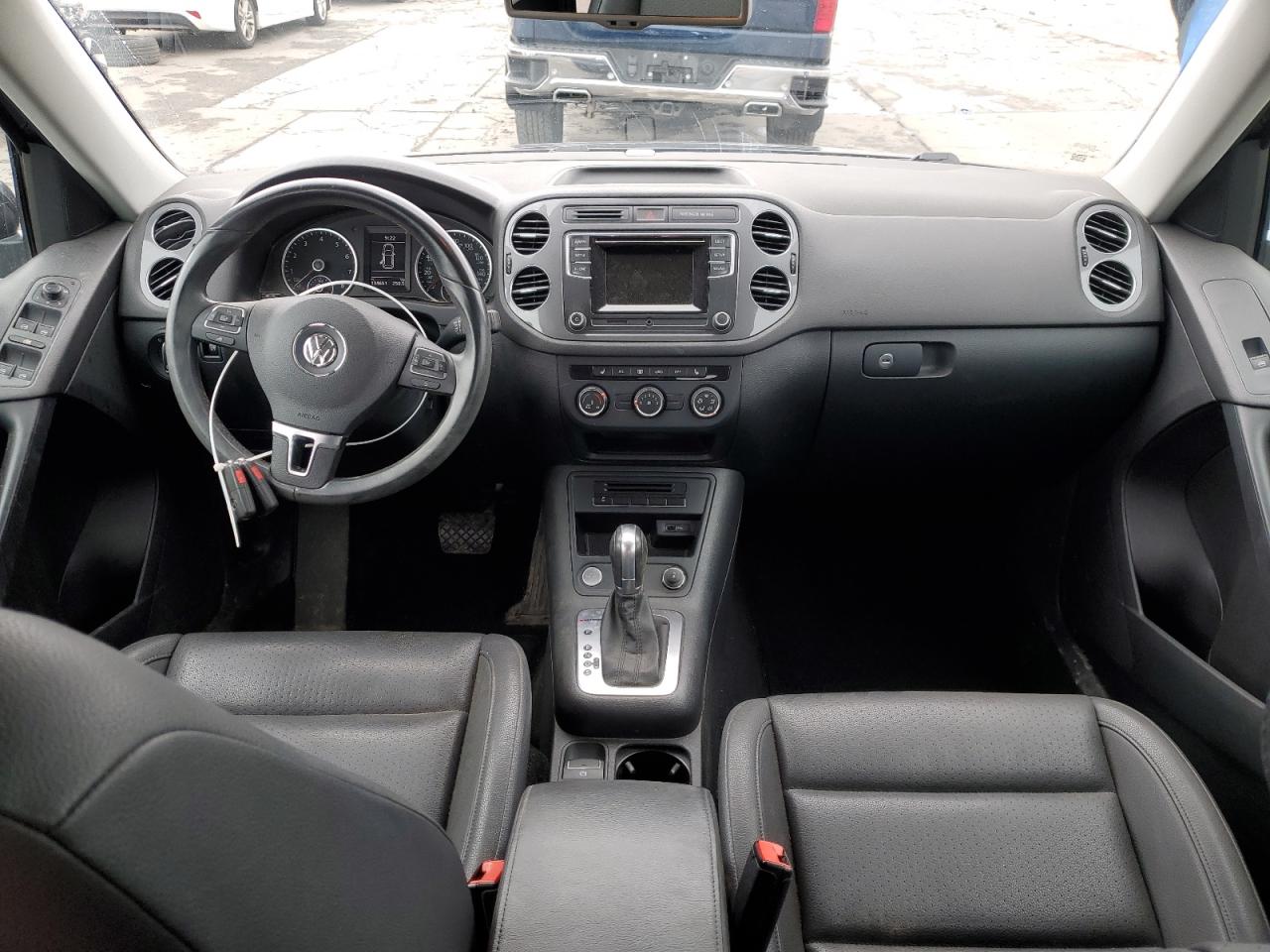2016 Volkswagen Tiguan - Image 8