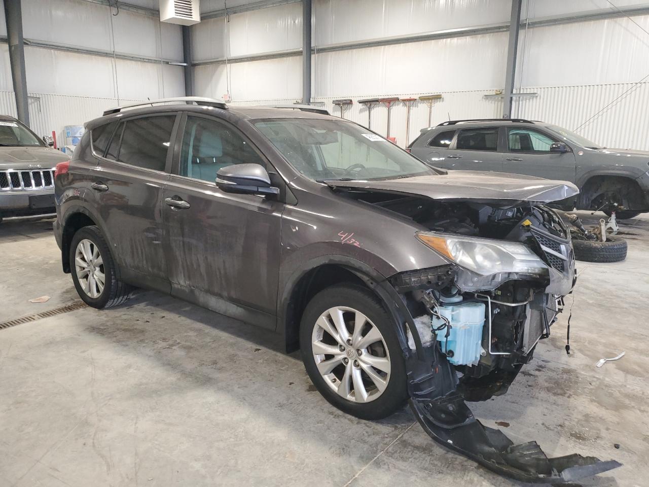 2014 Toyota RAV 4 - Image 4