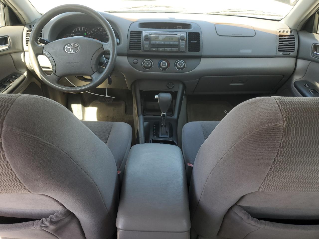 2006 Toyota Camry - Image 8