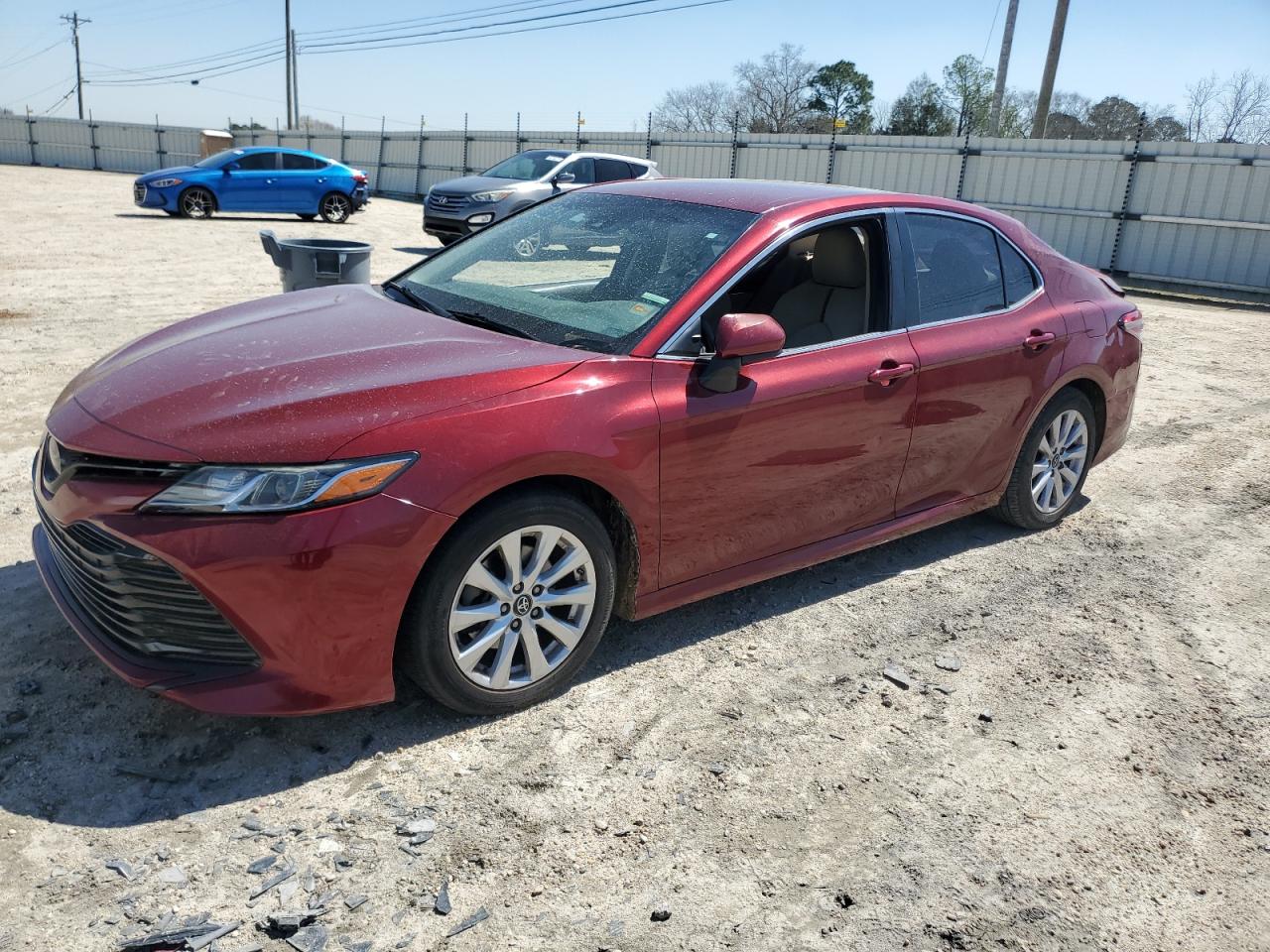 Newton, AL에서 판매 중인 2018 Toyota Camry L - Rear End