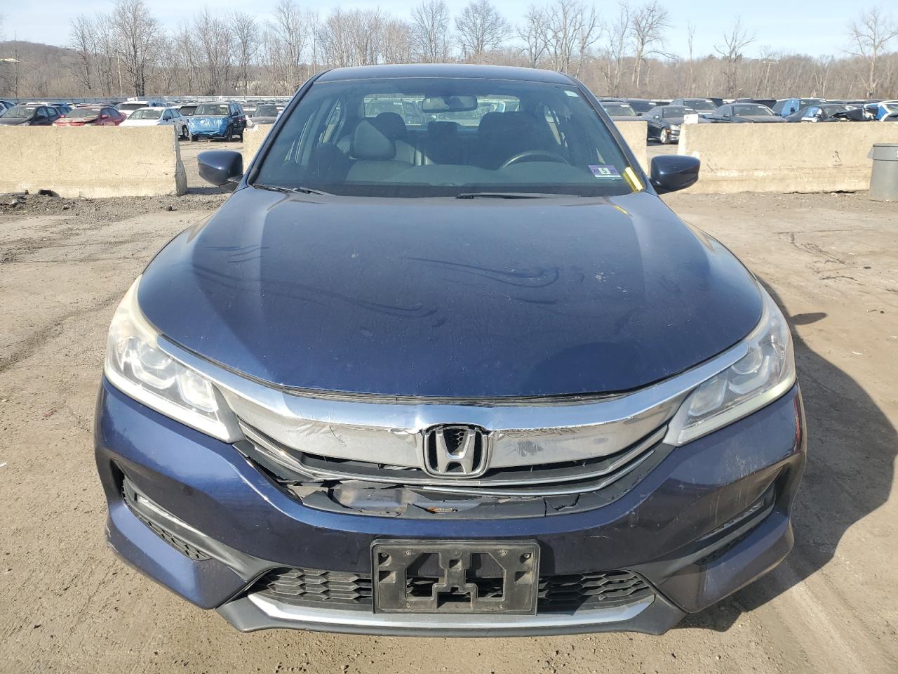 2016 Honda Accord - Image 5