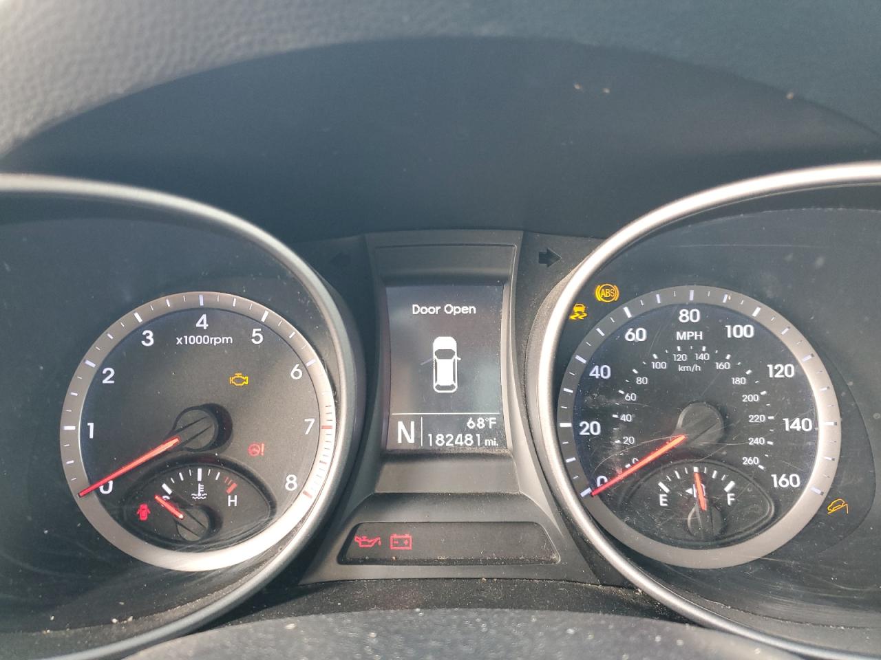 2013 Hyundai Santa Fe - Image 9