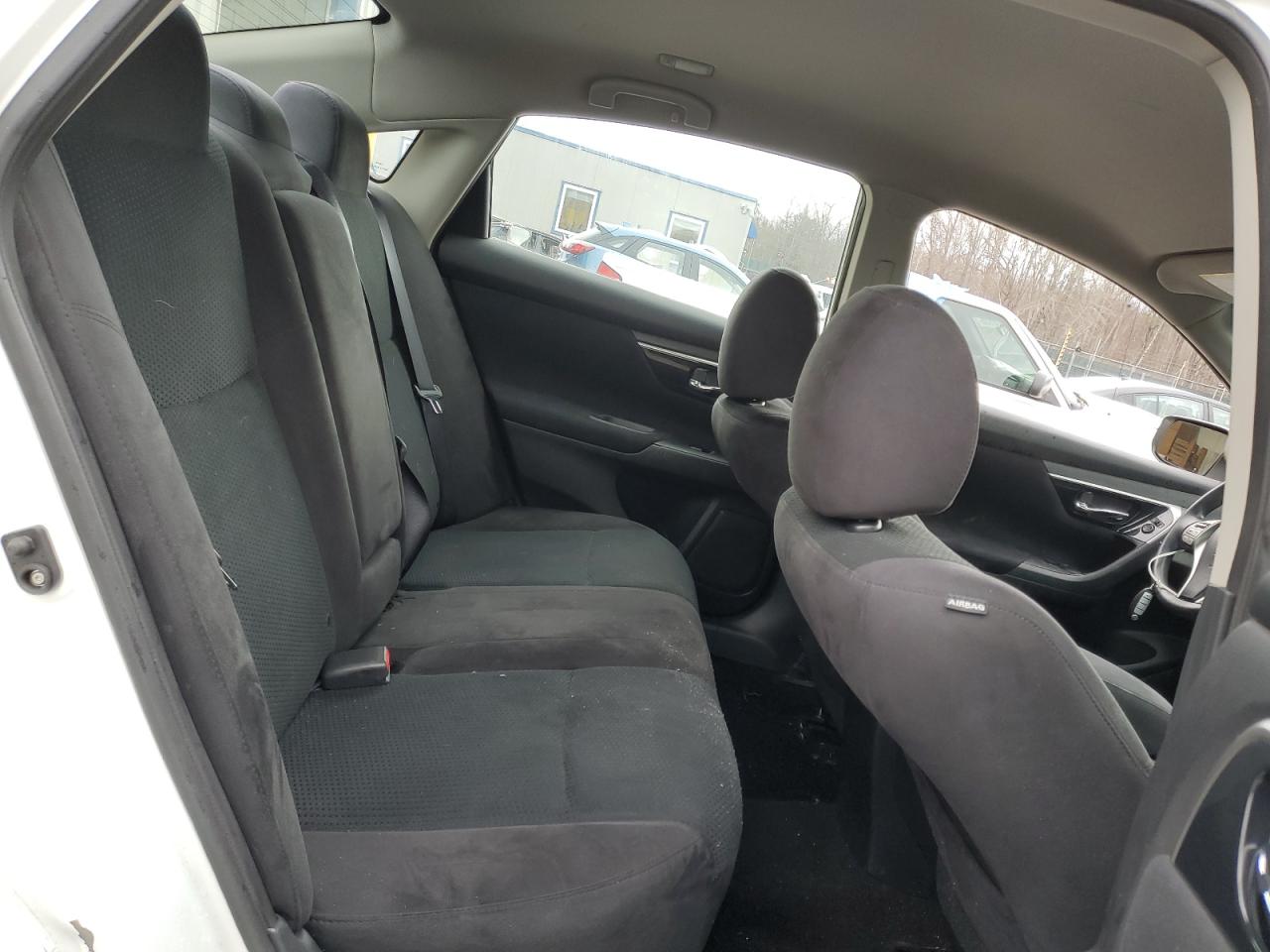 2014 Nissan Altima - Image 10