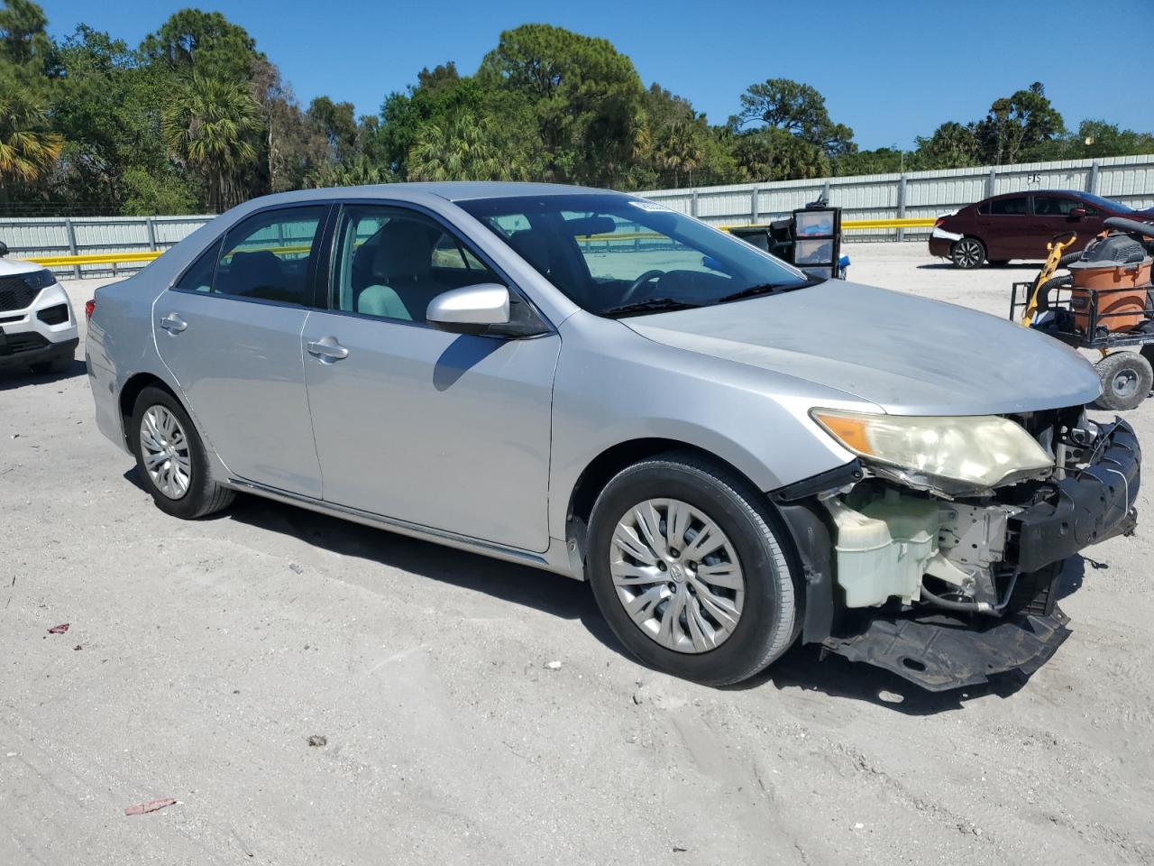 2014 Toyota Camry - Image 4
