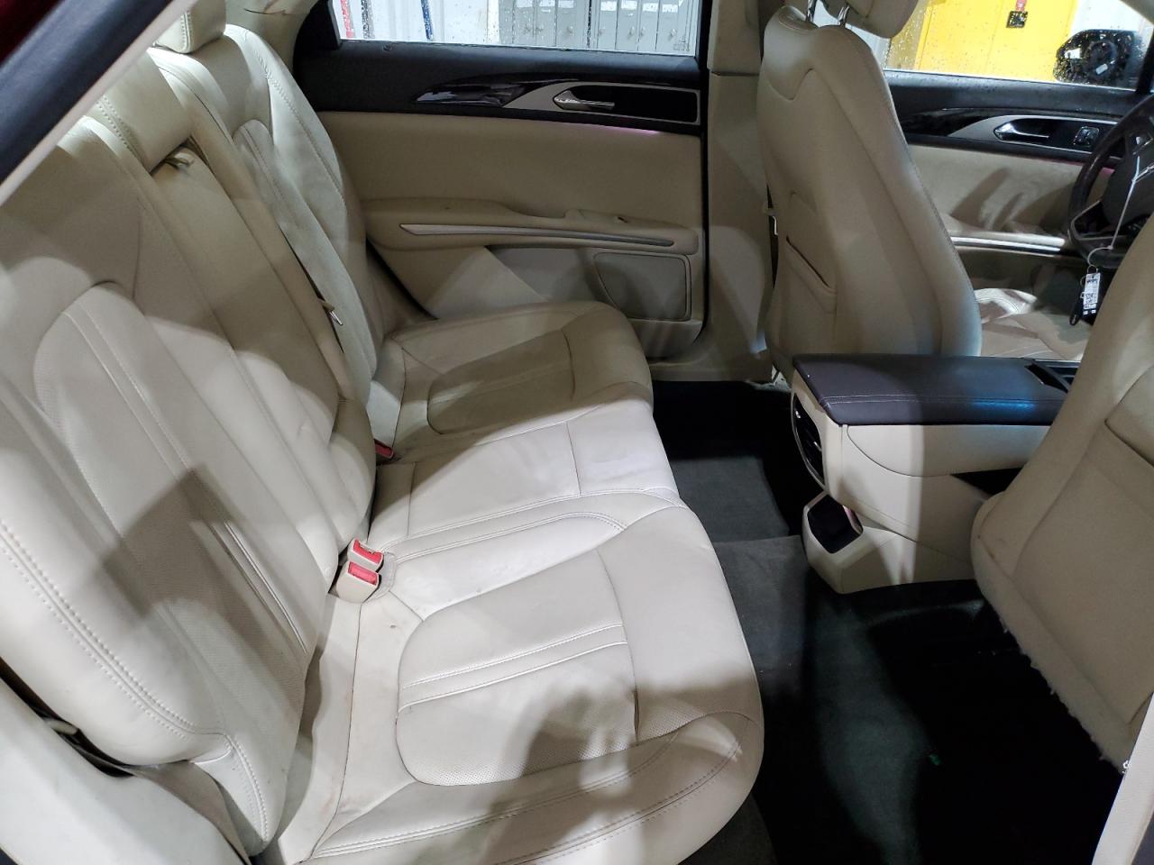 2013 Lincoln MKZ - Image 10