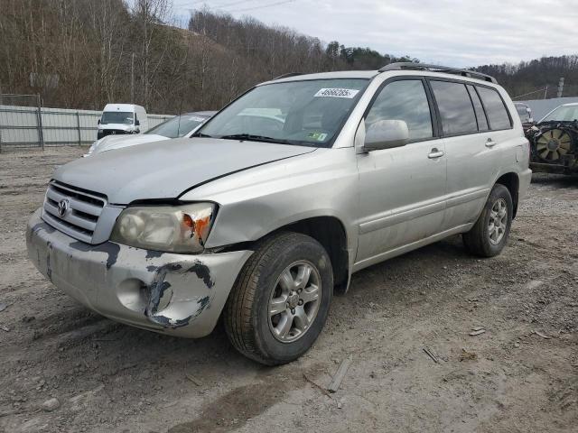 2004 Toyota Highlander 