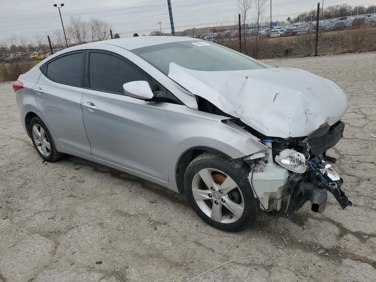 2013 Hyundai Elantra - Image 4