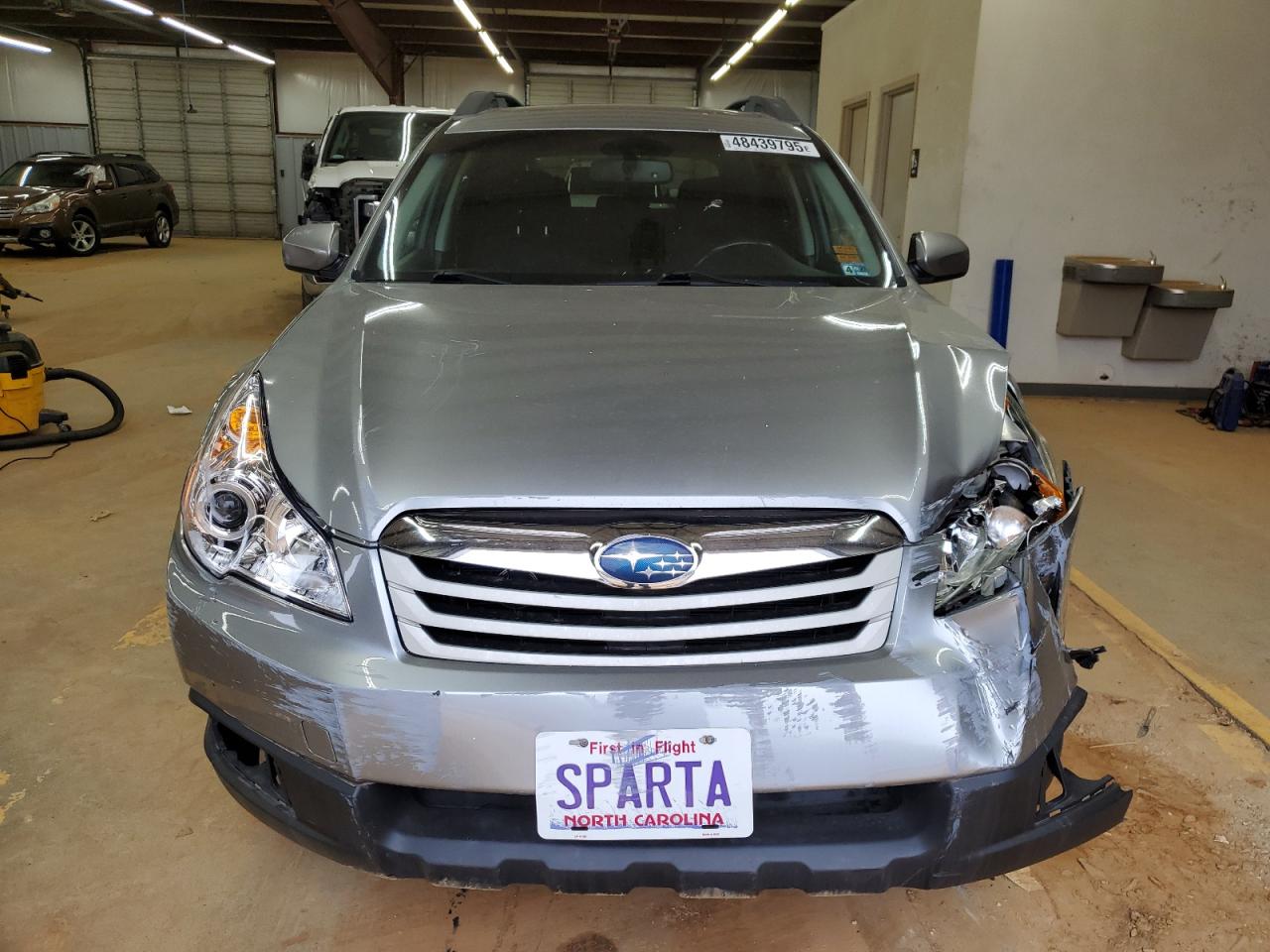 2011 Subaru Outback - Image 5