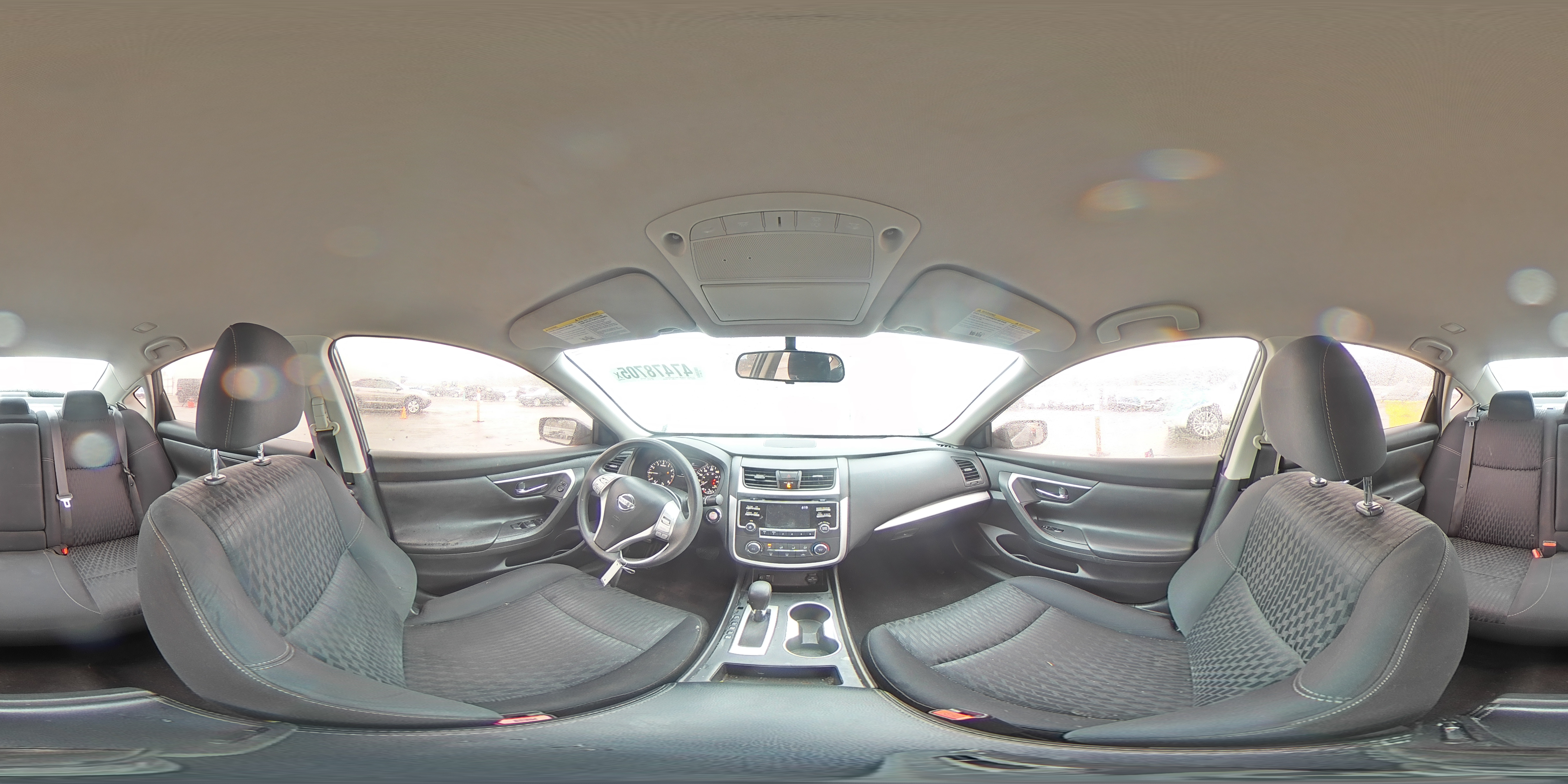 2017 Nissan Altima - Image 14