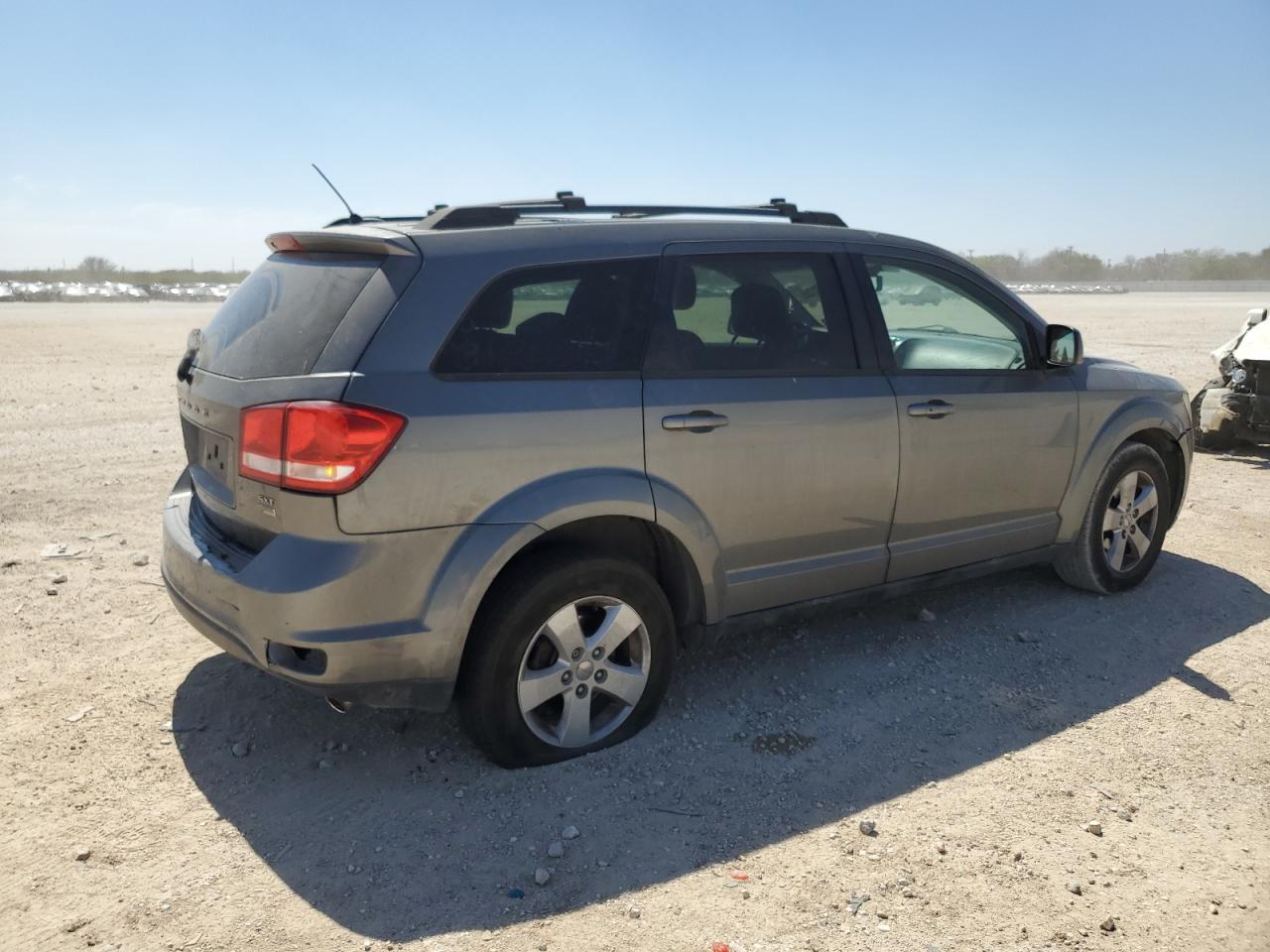 2012 Dodge Journey - Image 3