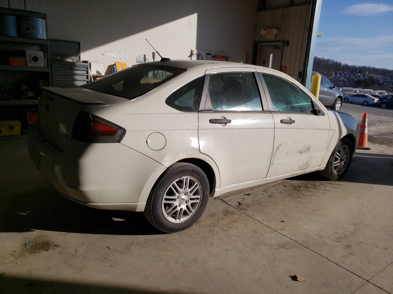2009 Ford Focus - Image 3