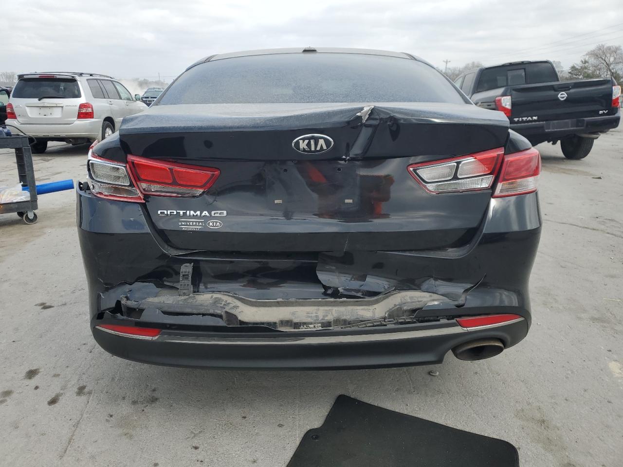 2016 Kia Optima - Image 6