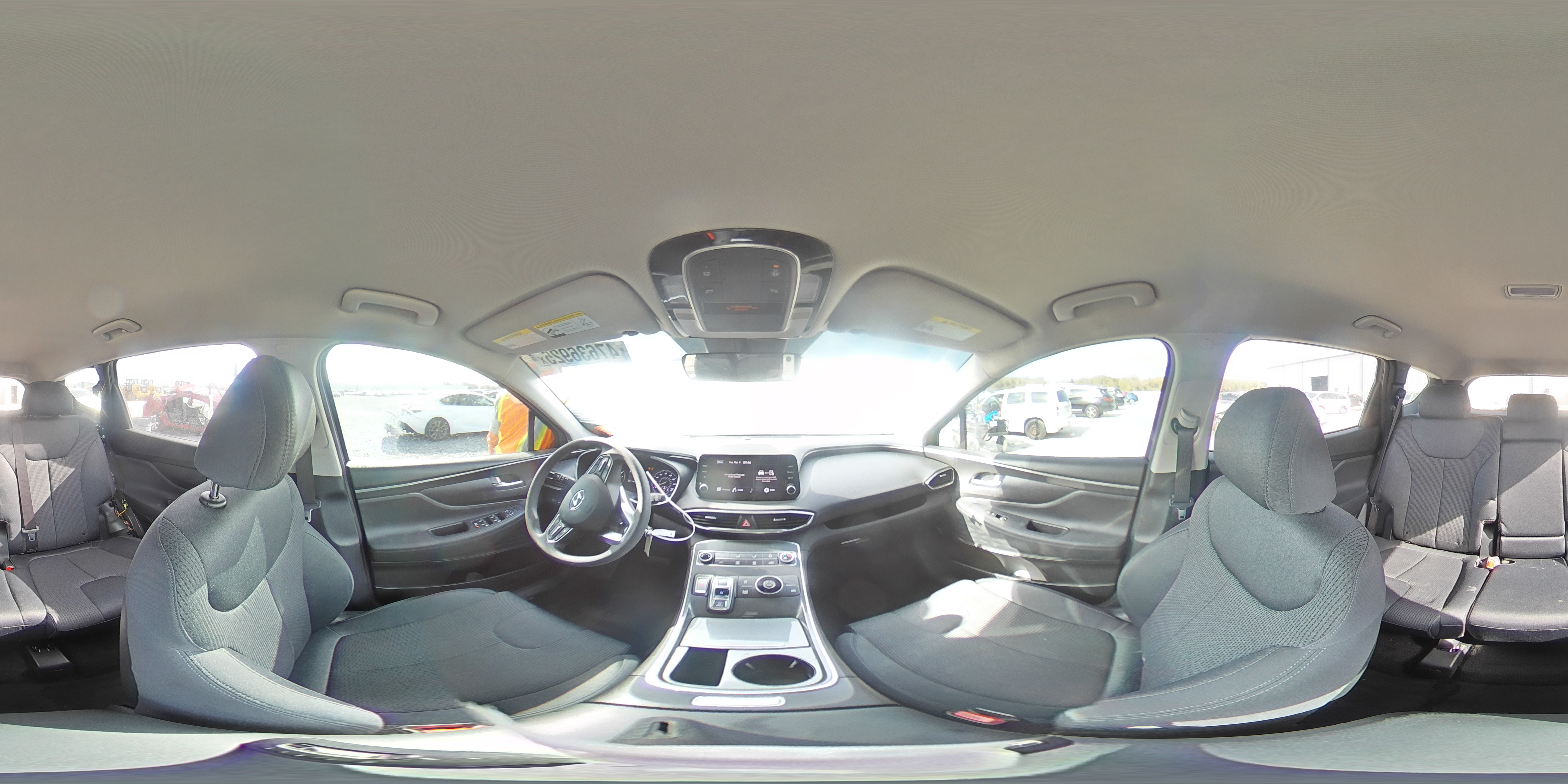2023 Hyundai Santa Fe - Image 13