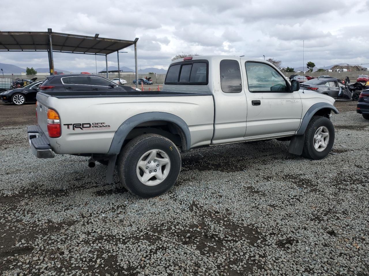 2003 Toyota Tacoma - Image 3