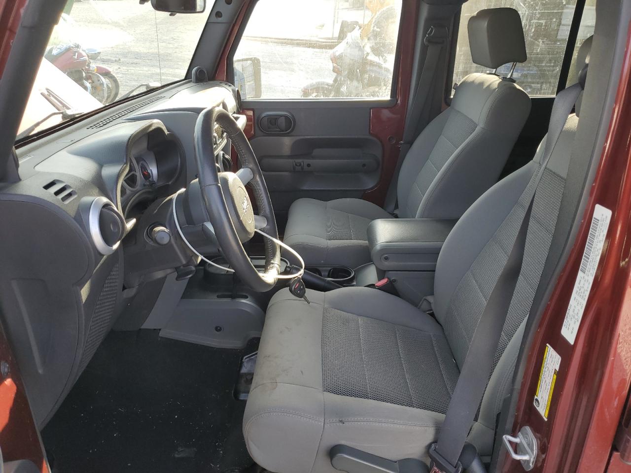 2008 Jeep Wrangler Unlimited Sahara VIN: 1J4GA59128L531922 Lot: 48982795