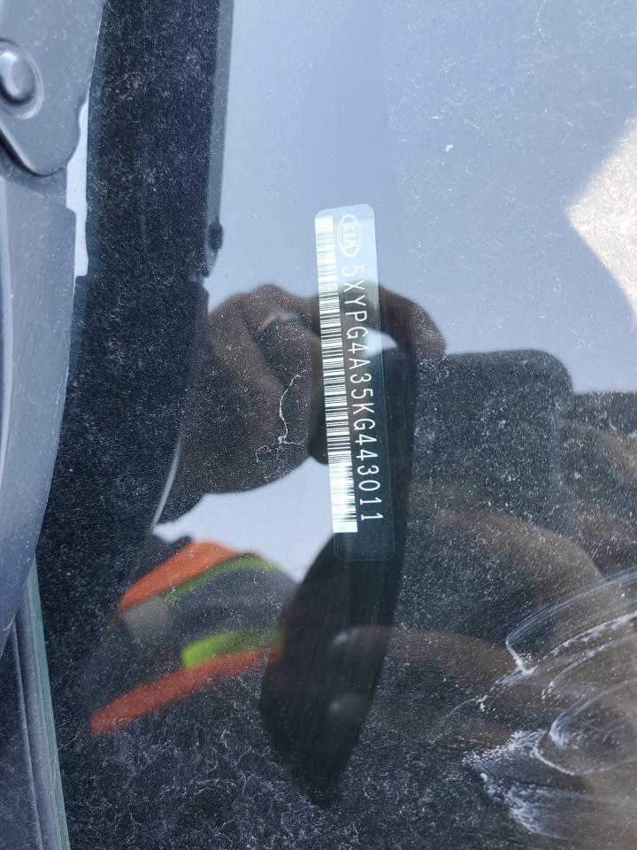 2019 Kia Sorento - Image 13