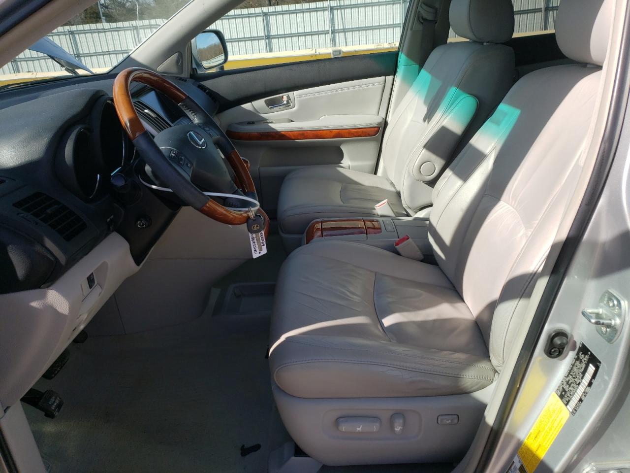 2009 Lexus RX - Image 7