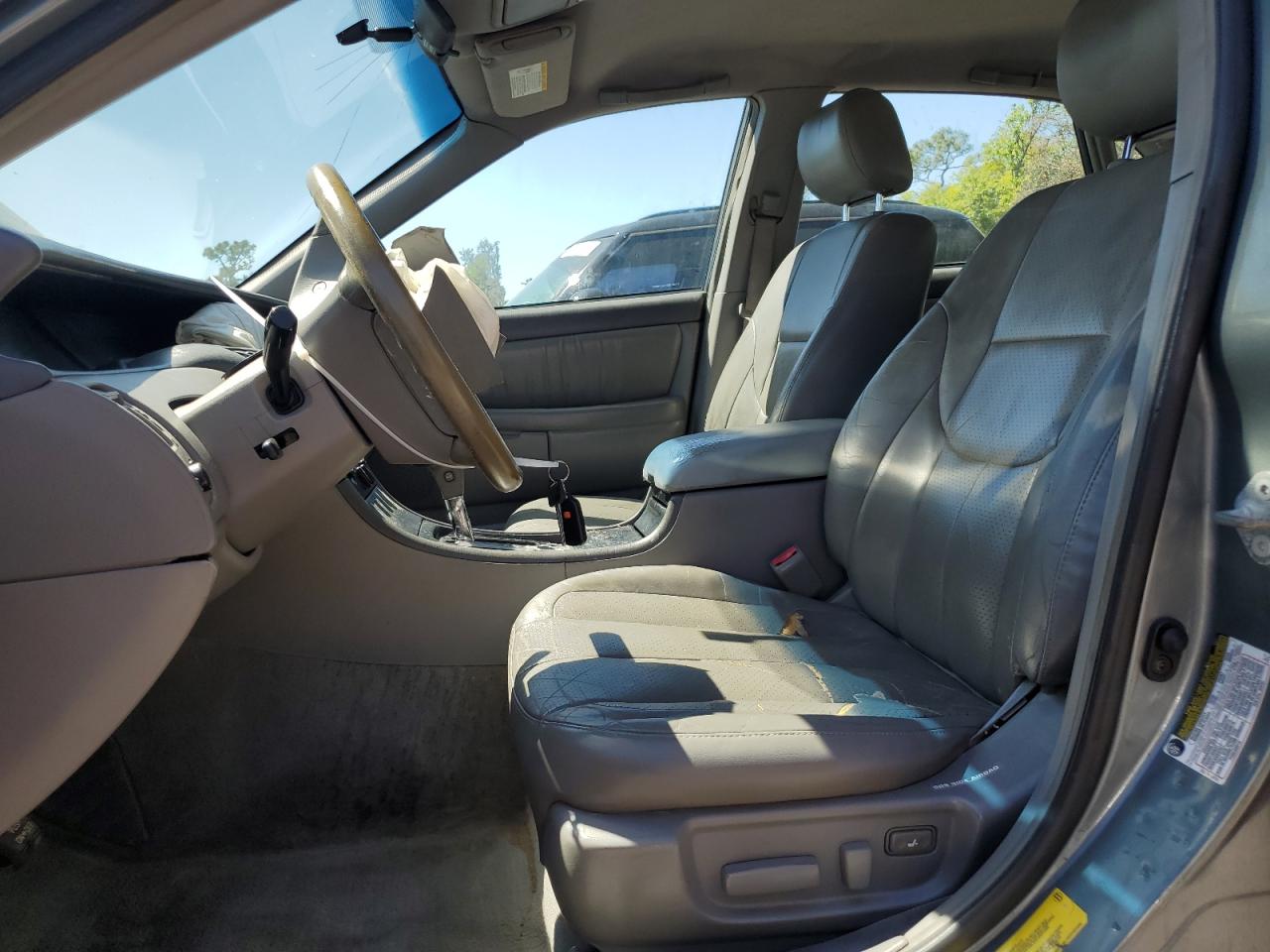 2004 Toyota Avalon - Image 7