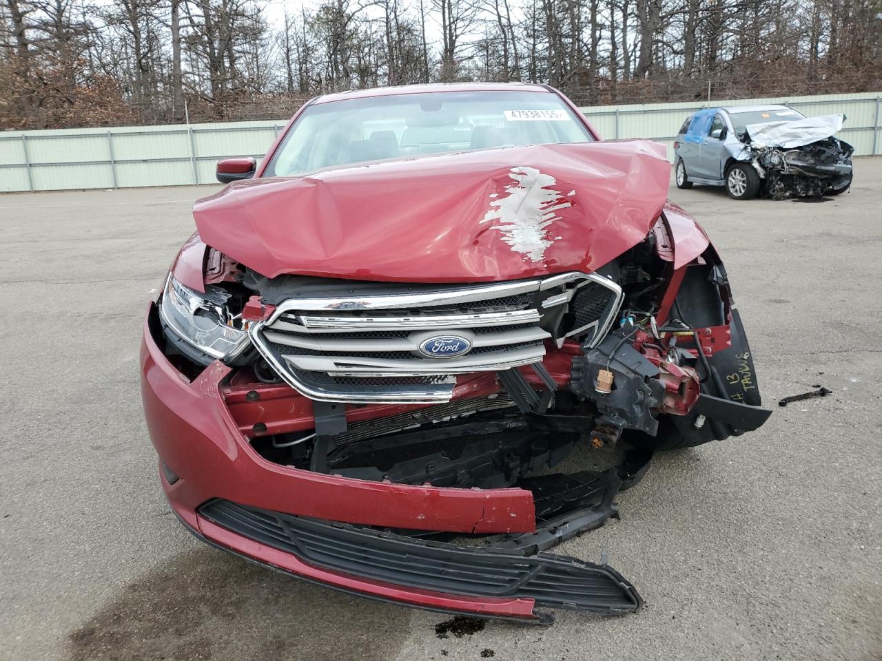 2016 Ford Taurus - Image 5