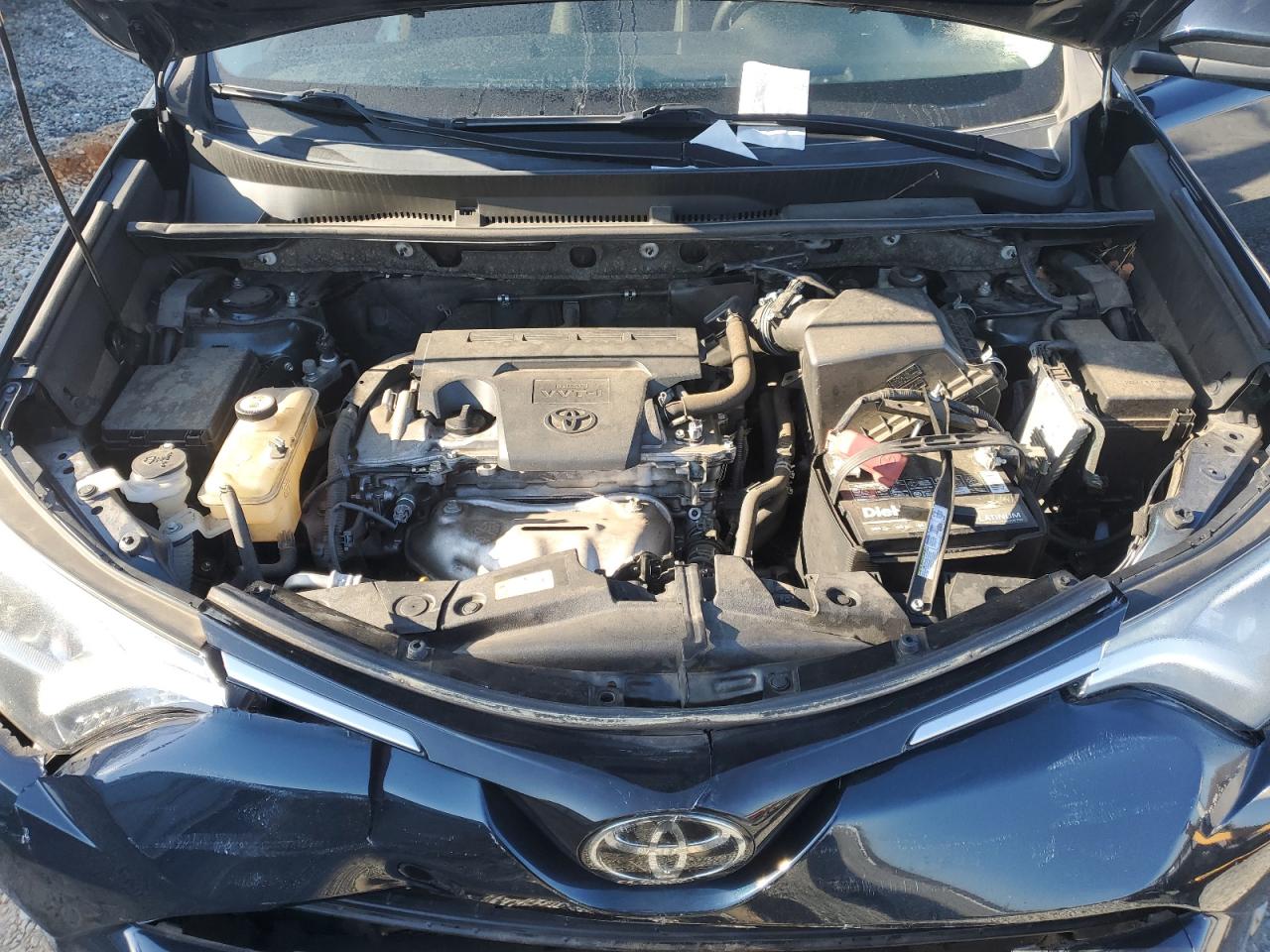2018 Toyota RAV 4 - Image 12